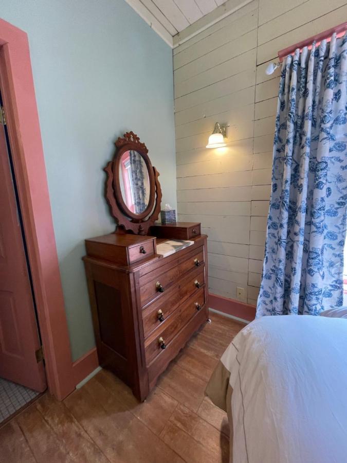 Carriage House Bed & Breakfast Winona Ngoại thất bức ảnh
