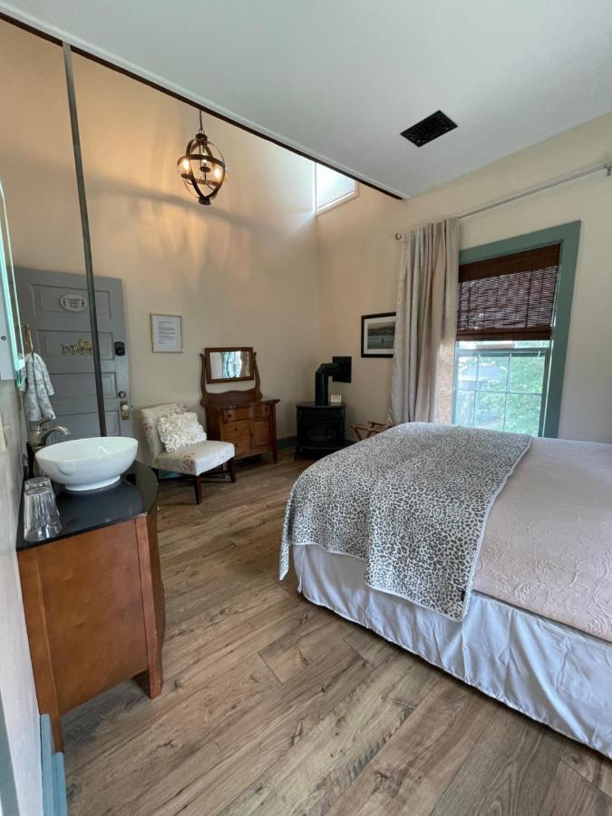 Carriage House Bed & Breakfast Winona Ngoại thất bức ảnh