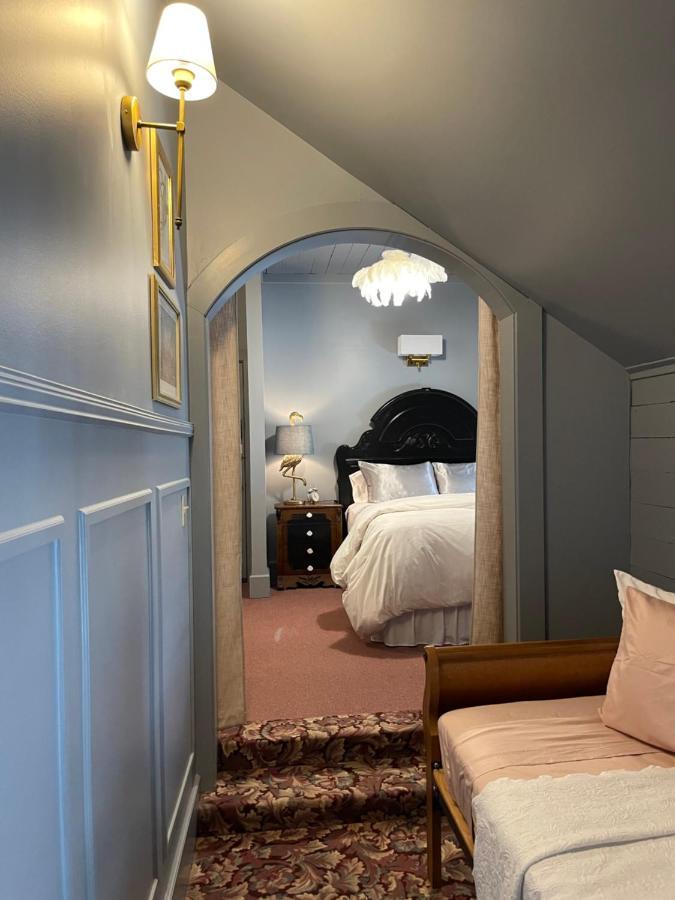 Carriage House Bed & Breakfast Winona Ngoại thất bức ảnh