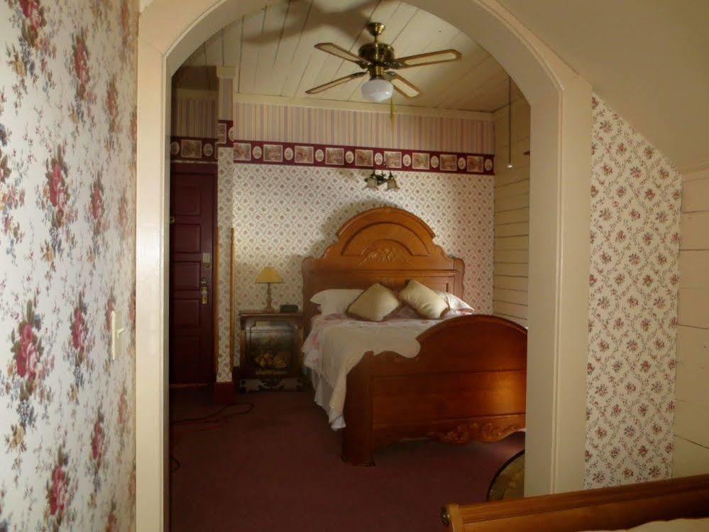 Carriage House Bed & Breakfast Winona Ngoại thất bức ảnh